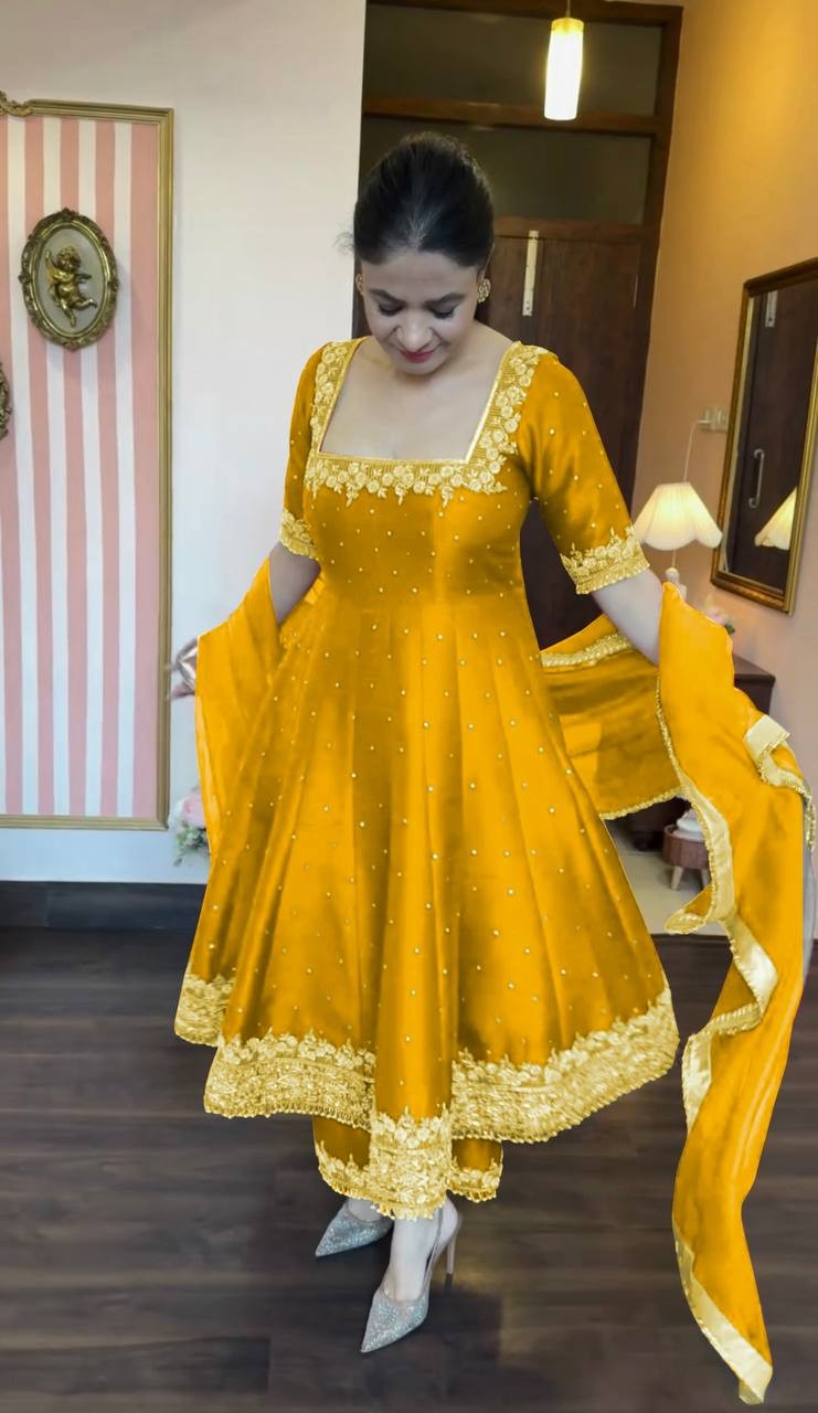 Pure Vichitra Silk Anarkali Gown ,Dupatta & Pent Plazzo Set