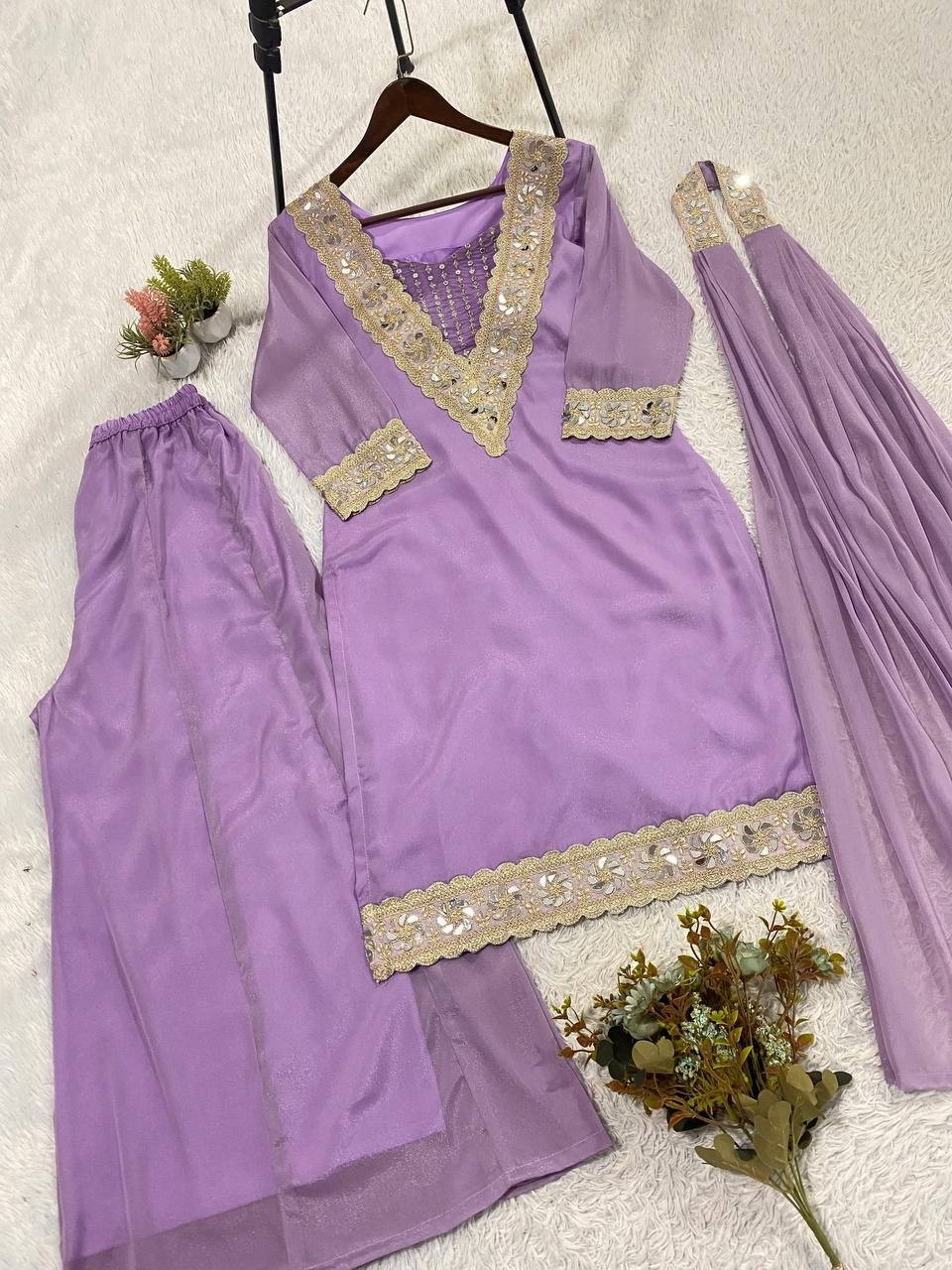 BLOUSE -TOP PLAZZO WITH DUPATTA